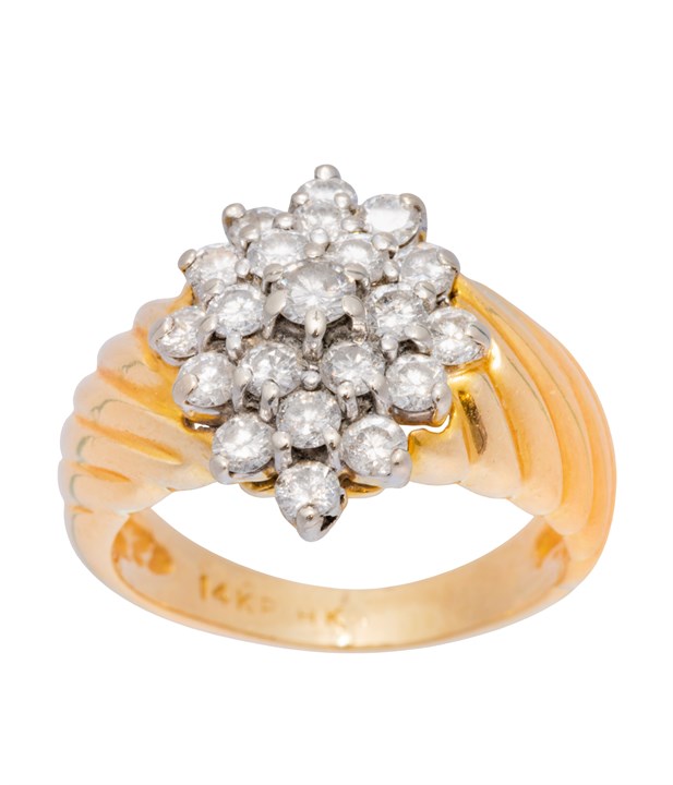 Ring med brillianter