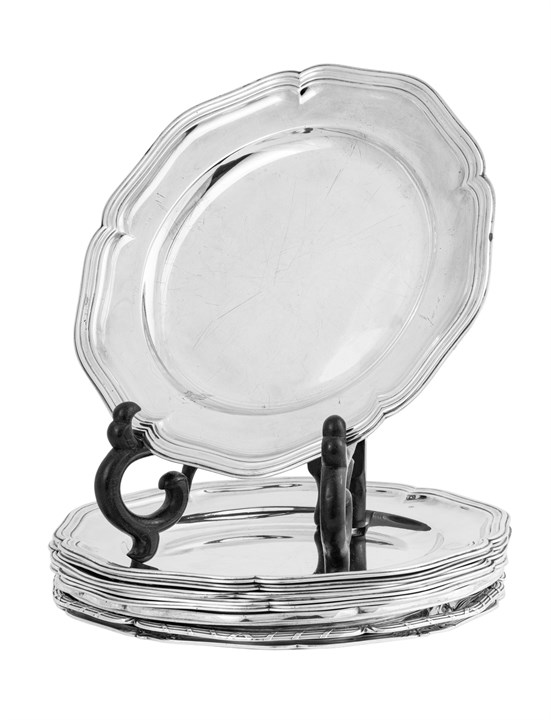 Dekketallerkener i sølv, ti deler