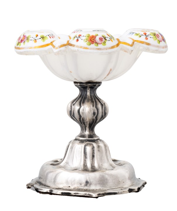 Saltskål i glass og sølv