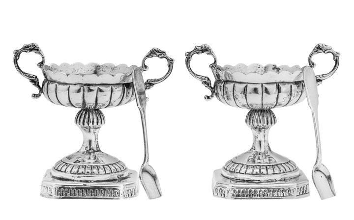 Et par senempire saltkar