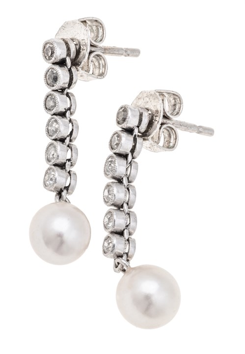 Ørepynt med perler og diamanter