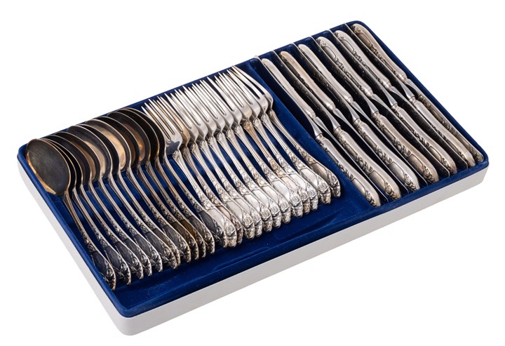 Bestikk - "OPPHØIET ROSE"