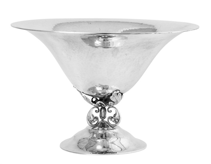 Stetteskål hamret arbeide