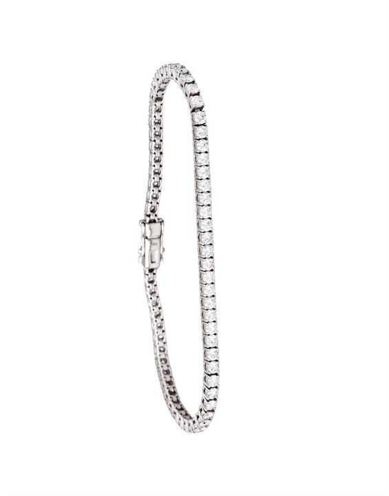 Tennisarmbånd med diamanter 