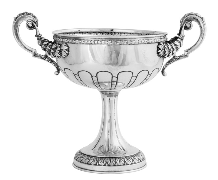 Stor pokal med hanker 800 s