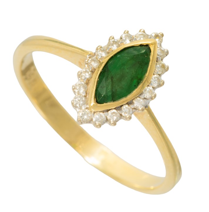 Smaragd og diamant ring