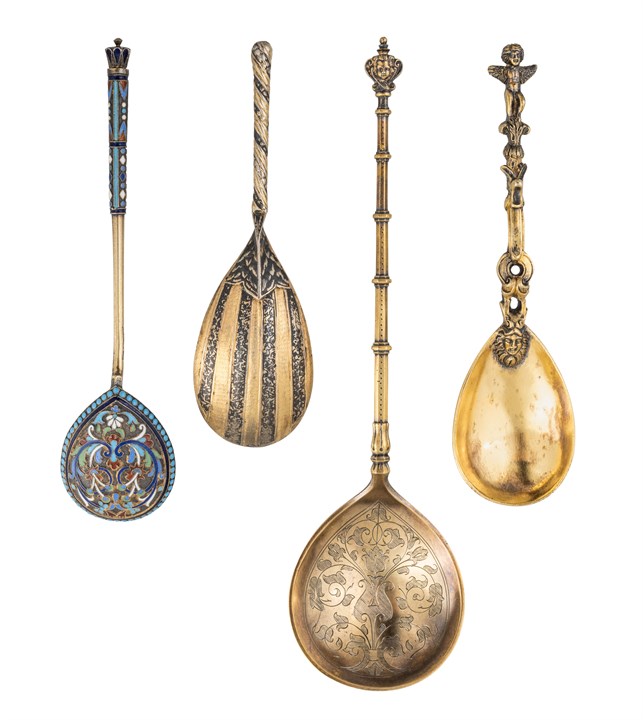 Anretnings-/serveringsskjeer