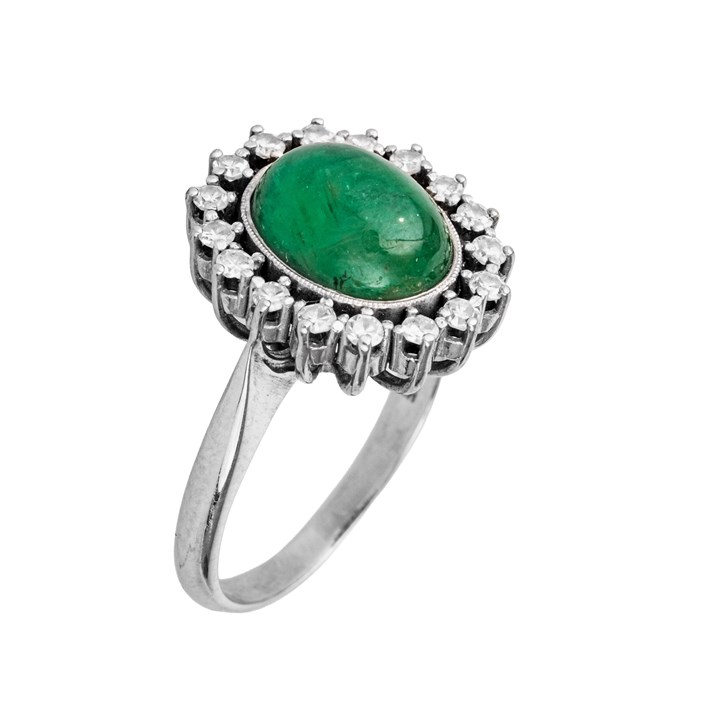 Diamantring med smaragd