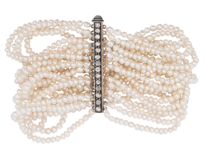 Antikt armbånd med saltvannsperler og diamanter