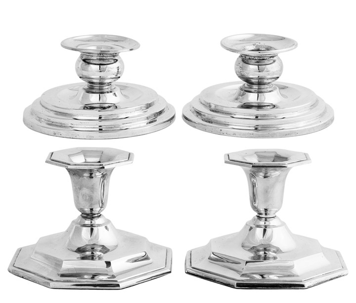 To par lysestaker i sølv