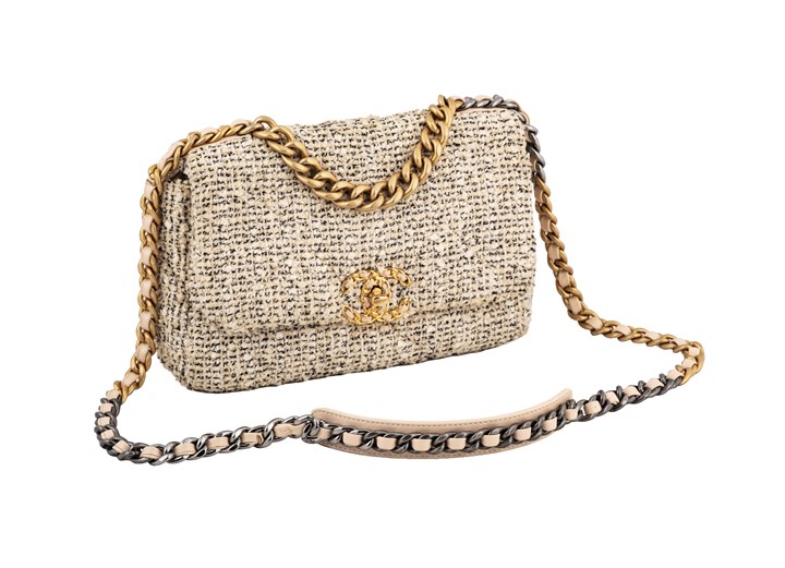 Chanel 19 Small