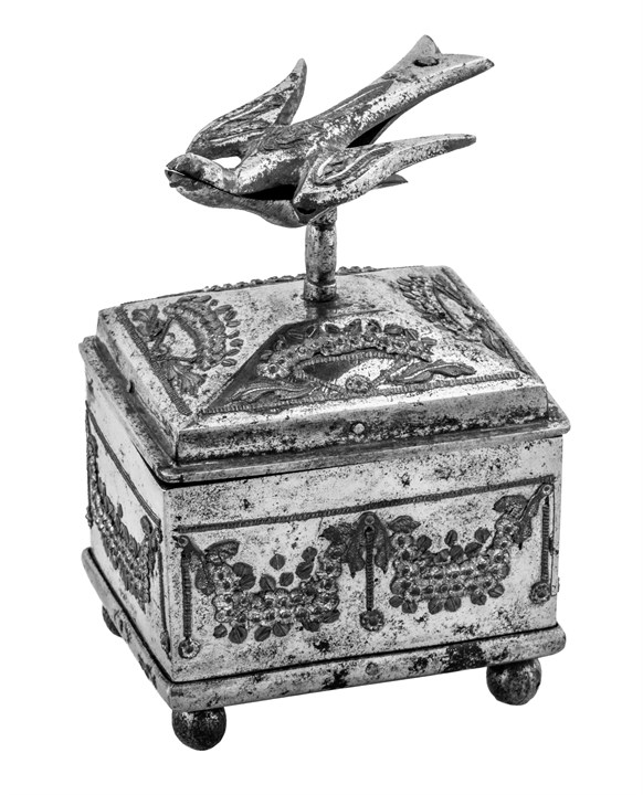 Syskrin med innvendig nålepute